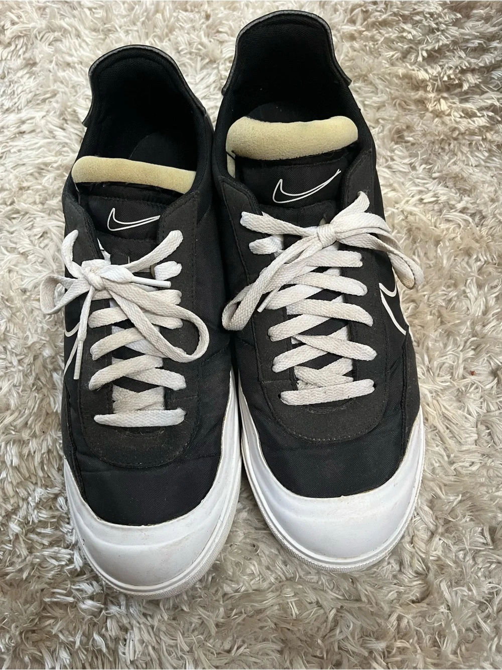 Nike Black and White Low-Top Sneakers with Swoosh